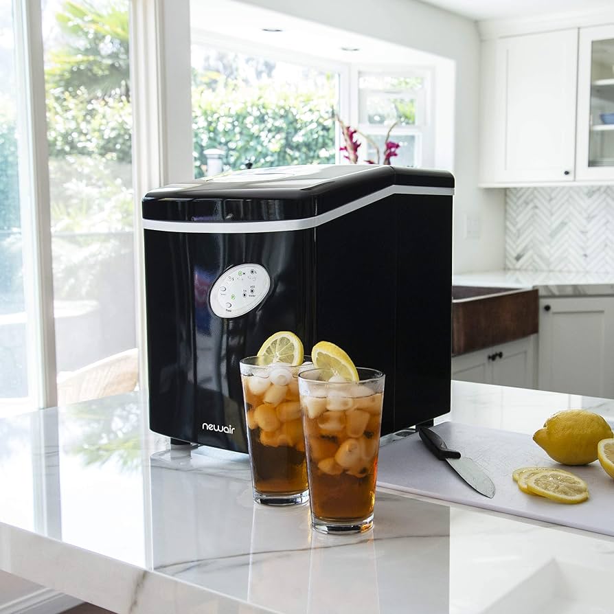 The Best Ice Maker Under 200: Your Ultimate 2024 Guide